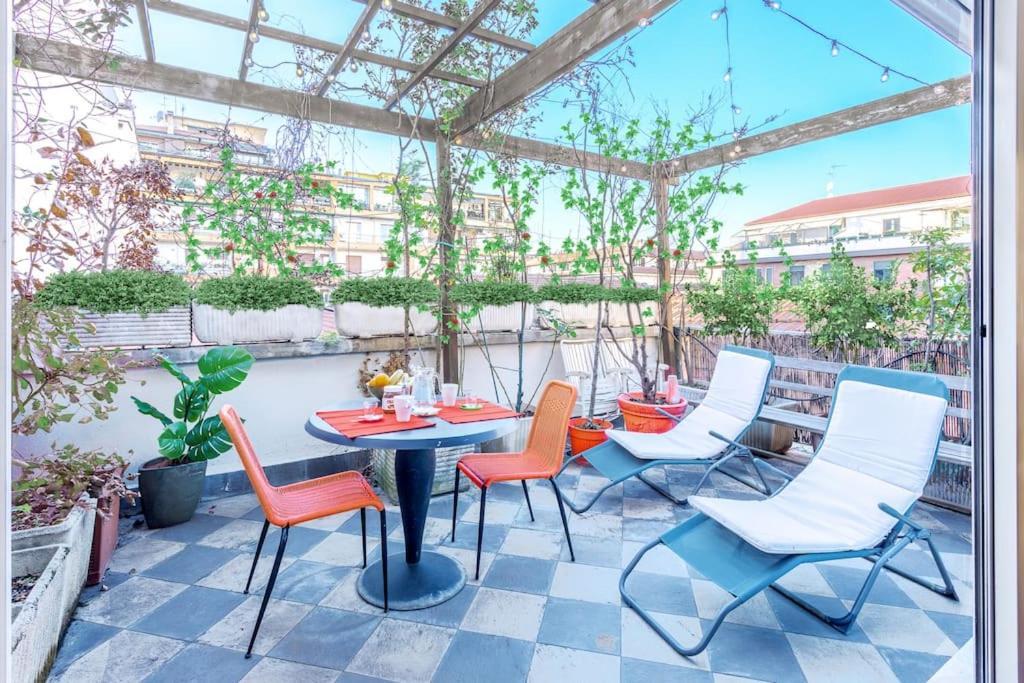 ミラノDuomo 10 Min Luxury • Terrazzo • Wi-Fi • Netflixアパートメント エクステリア 写真